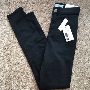 🖤TopShop Black JONI Jeans Size 24🖤